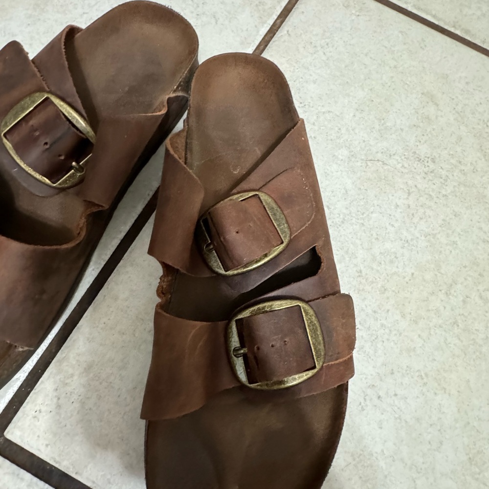 White Mountain Women's 9 Brown Leather Slide Sandals - Picture 3 of 6